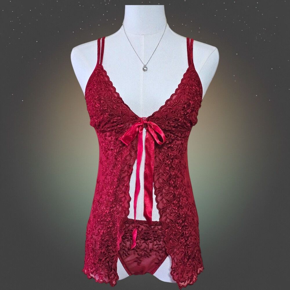 Vintage Y2K Red Lace Babydoll Lingerie Set  NWT Embroidered Sheer 2-Piece Small